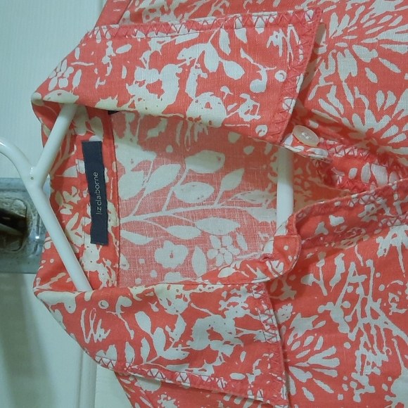 Liz Claiborne coral colored button-down top - Picture 2 of 3